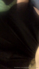 1070163970_so-fluffy-i-could-die-so-many-creases-hard-to-tell-whats_0.mp4