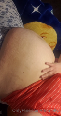 105243595_stuffing-night-make-my-belly-rounder-pleeease_0.m4v