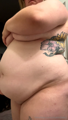 1810248226_playing-with-my-fat-bloated-body_0.mp4