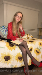 276238826_first-time-seeing-your-new-therapist-about-your-pantyhose-fe_0.m4v