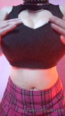 Gothic Skirt 02.mp4