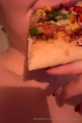 975536187_you-like-to-watch-me-eat_0.mp4