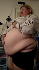 1342753920_showing-off-for-you-after-stuffing-my-fat-face-all-day-god_1.mp4
