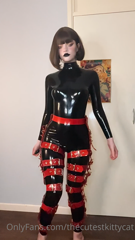 573164296_my-legs-tightly-buckled-with-a-latex-harness_39.m4v