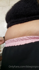 318434161_isn-t-my-belly-lovely-have-a-great-week-on-this-clip-i-m_1.mp4