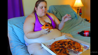 260262328_this-is-a-stuffing-from-the-past-if-you-wanna-see-me-gobble_0.m4v