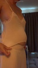 1193591925_im-not-pregnant-but-oh-my-goodness-do-i-love-pretending-to_0.mp4