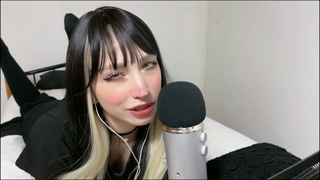 2025-03-11 - POV： Tu Amiga Gótica se acurruca contigo 😈🔥 ASMR ROLEPLAY (public).mkv
