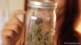 406_madison_ivy_bts-hd_qt_1080p.mp4
