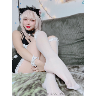 Upss I need to put my stockings back and go back to work soo.._3fd4e98f-0b00-4d2f-b7fe-c6cdd8d11025.jpg
