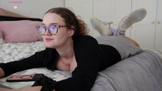 bellebabyboo_Chaturbate_20260606-205914.mp4