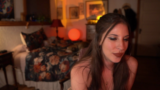audrey_ 25-05-26