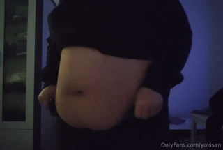 879773461_i-tried-to-button-up-but-my-belly-has-grown-so-much-late_0.m4v