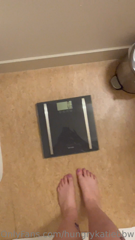 539554182_quick-little-weigh-in-for-you-all-damn-im-getting-fat_0.m4v