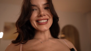 vlc-record-2026-04-06-22h07m47s-thehoneyx (Chaturbate)-.mp4