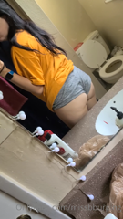 31352260_this-fart-is-fucking-gold_0.m4v