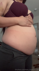 1781145307_start-vs-the-finish-of-a-soda-bloat-with-a-belt-on_0.mp4