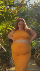 781734265_you-have-way-too-much-easy-access-with-this-dress_0.mp4