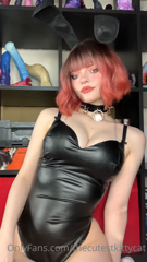311797081_bunny-girl-ahegaos_1.m4v