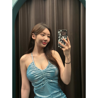 305264e879faaa067.jpg