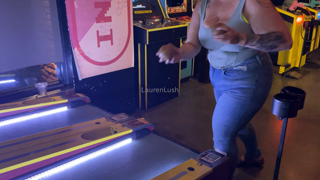 1289786801_curvage-thickashoney-just-on-one-of-our-adventures-emily-is_1.mp4