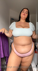 195279115_very-cute-very-fat_0.m4v