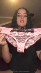 1228586899_tight-fitting-lingerie-try-on_0.mp4