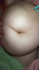 966034087_feeling-so-heavy-after-2-dinners_1.mp4