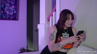 mms_260617_Nympho_BFF_Makes_You_Her_Dildo_1080p_low.mp4