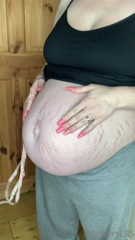 426784185_im-now-29-weeks-pregnant-and-its-time-to-measure-my-growin_0.m4v