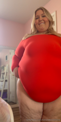 918032600_cutest-new-v-day-outfits-taking-pics-in-these-soon_1.mp4