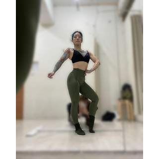 azumi's posing practice.jpg