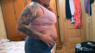 280106594_08-07-16-carmen-arrives-home-after-having-a-big-family_0.m4v