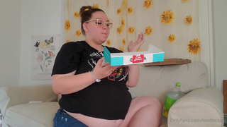 648269112_teasing-dominant-feedee-face-stuffing-outgrown-clothes_0.m4v