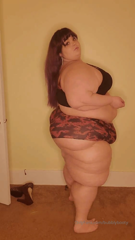 113199034_these-shorts-ripped-some-when-i-put-them-on-some-of-the-sti_0.mp4