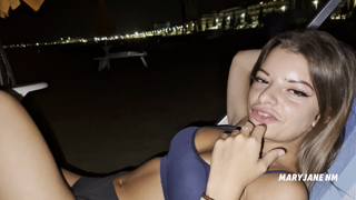 260401_MaryjaneNM_Maryjane gets fucked hard on the beach until she squirts_1080p_comp.mp4