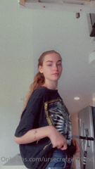 674086146_just-a-quick-tit-flash-from-the-day-i-moved-into-my-beach-co_0.m4v