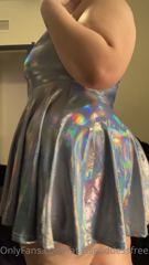 324335097_looking-like-a-disco-ball_0.m4v