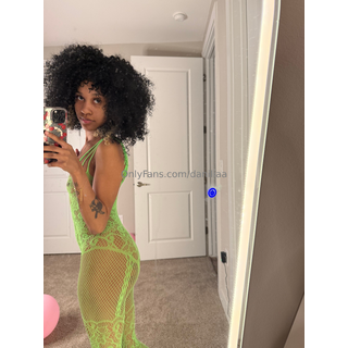 daniliaa_Cutie_in_greennn💚_4253922806.jpeg