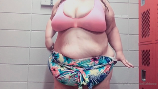 24478430_i-think-this-is-a-strippy-video-but-i-didn-t-actually-watch_0.m4v