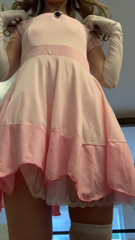 174599421_getting-naked-in-my-princess-peach-outfit-xd_1.m4v