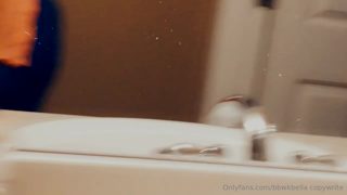 1279652056_weight-gain-wednesdaybeautiful-at-every-any-size-some-old_4.mp4