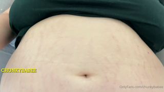 300258997_cum-and-watch-me-get-fed-donuts-in-this-sexy-5-minute-clip-b_0.m4v