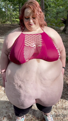 203080103_some-belly-jiggles-in-the-woods_0.m4v