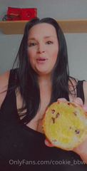 141646738_i-m-still-snacking-or-is-this-considered-a-lunch_0.m4v