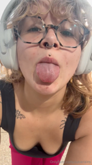 0ibe457406omu618a0yho_source.mp4