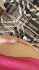 1722590927_your-food-baby-queen-got-a-selfie-with-gimli_0.mp4