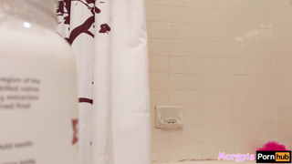 Step Sister always Takes the Longest Showers... Finally Figured out Why¡_Morgpie_1080p.mp4
