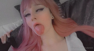 522726845_do-you-wanna-watch-me-cum-or-get-cummed-on-next_0.m4v