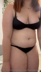 473227730_second-day-of-the-challange-same-outfit-different-belly_1.m4v